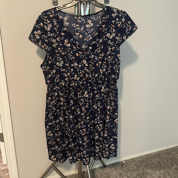 Dress from SHEIN size 3X. - Picture 1 of 5